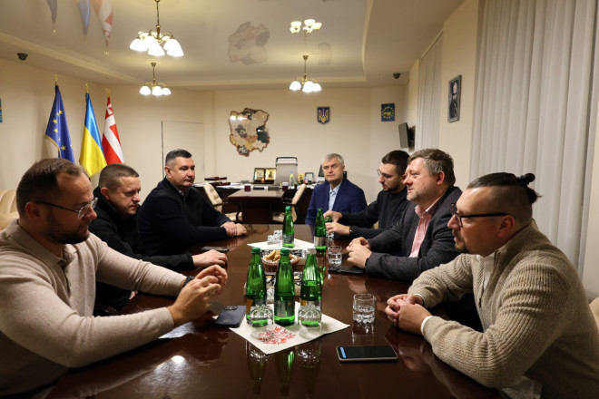 20251111150432.JPG, фото