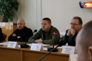 Оперативна нарада у Волинській ОВА: обороноздатність, державне майно та нові правила перетину кордону - Фото 1