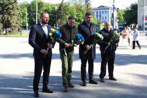 «Вдячний ЗСУ за можливість покласти квіти та схилити голову у молитві – досі на своїй землі та у своїй країні», – Іван Рудницький - Фото 1