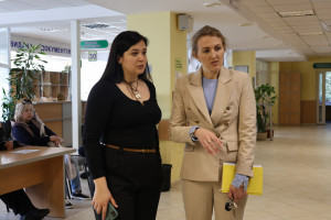 Аудит безбар’єрності: в обласному центрі Волині перевірили ЦНАП на доступність - Фото 1