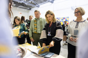 Волинь – у фокусі турботи про ментальне здоров’я: перша леді України взяла участь у Дні спільнодії в обласному центрі - Фото 1