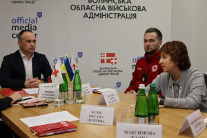 Роман Романюк зустрівся з представниками Товариства Червоного Хреста Волині - Фото 1
