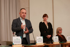 «Ваша робота – це фундамент соціальної стабільності нашого регіону», – Роман Романюк взяв участь у колегії при начальнику обласного ГУ Пенсійного фонду України - Фото 1